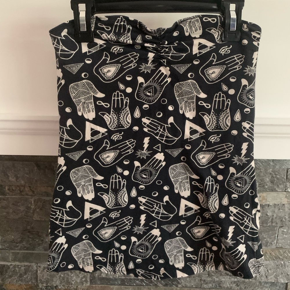 Pacsun Nollie Sweetheart Hamsa Print Tube Top